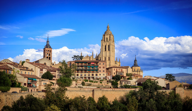 PIOTR SCHMIDT +48535444106 Segovia