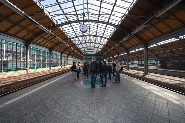 Dworzec w perspektywie. Wrocławski spacer fotograficzny ''Zaułki