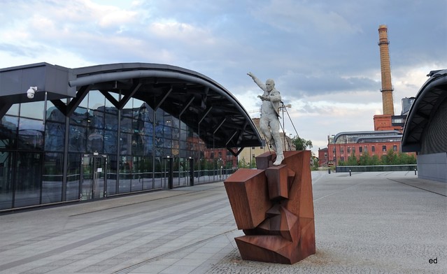 Spóżniony pasażer Picasa #339776