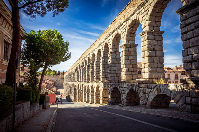 PIOTR SCHMIDT +48535444106 Segovia