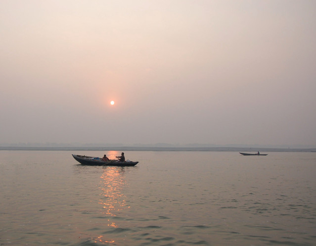 smog nad Gangesem Stanisław Hawrus #348560