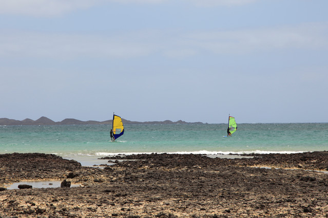 Wybrzeże Corralejo. Wyspy Kanaryjskie. Fuerteventura. Piotr