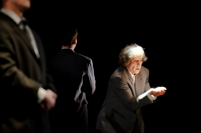 Przedstawienie Wrocławskiego Teatru Pantomimy ''Osąd''.
Reżyseria: