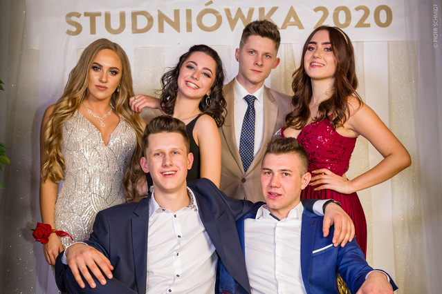 Zespół Szkół Logistycznych. Studniówka 31 stycznia 2020r. Sesje